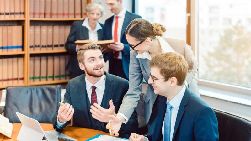 Top 12 Trusted and Largest Law Firms in Alabama [Report 2023]