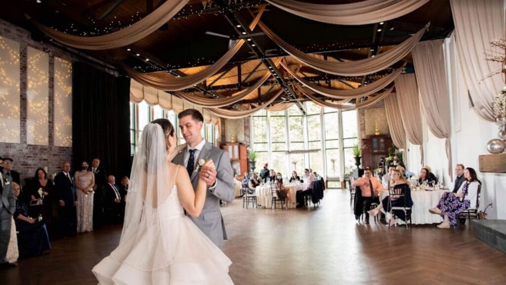 Pond House Cafe is one of the best wedding venues in Connecticut