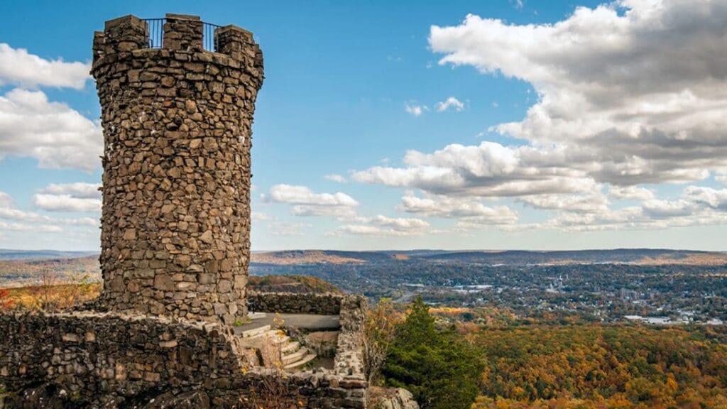 Castle Craig is one of the best hiking trails in Connecticut