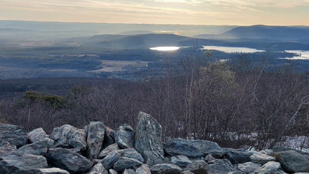 Bear Mountain is one of the most Major Mountains in Connecticut