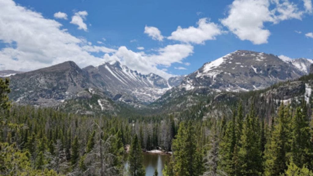 Rocky Mountain National Park is one of the most Famous Landmarks in Colorado