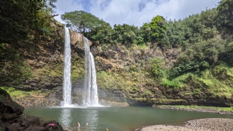 strange tourist attractions in hawaii
