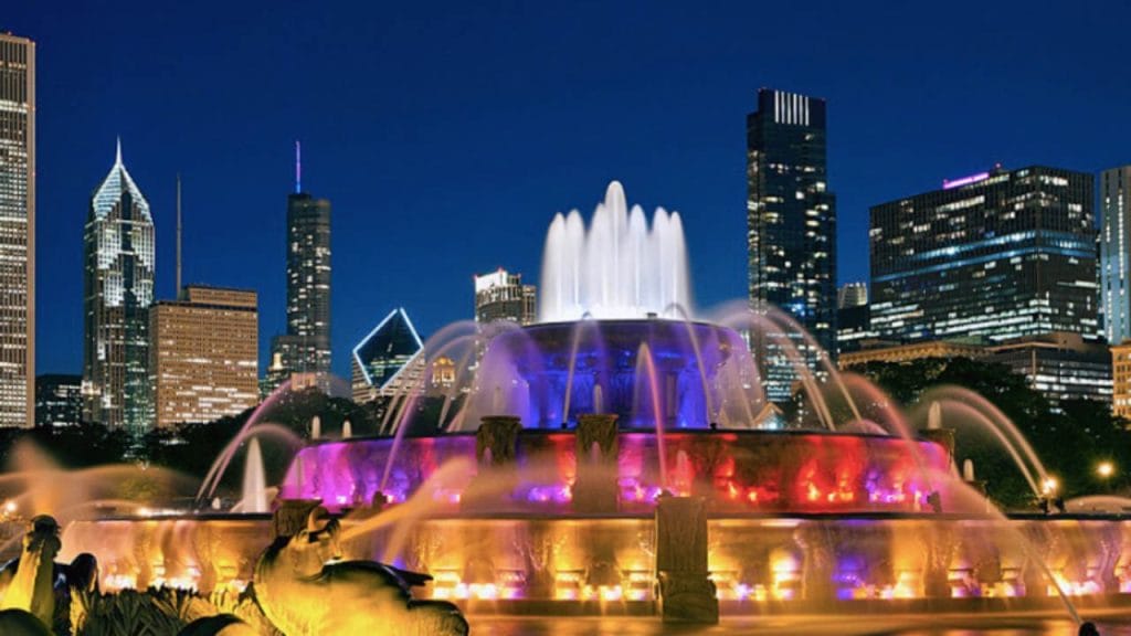 Buckingham Memorial Fountain is one of the most Famous Landmarks in Illinois