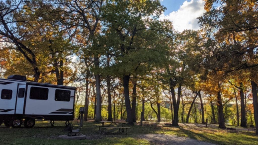 Chain O’Lakes State Park is one of the Best RV Parks in Illinois for Camping