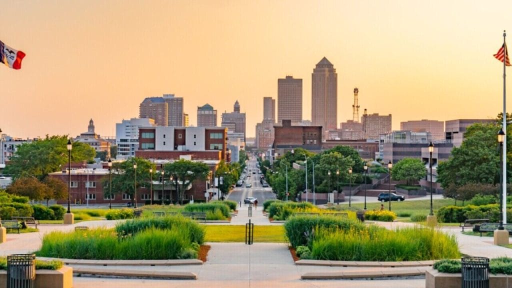 Des Moines is one of the biggest cities in Iowa