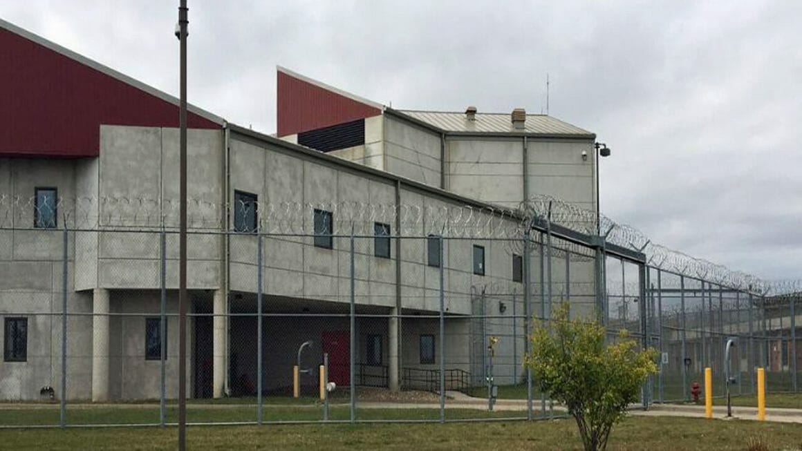 11 Major Prisons in Iowa You Need to Know About [Update 2023]